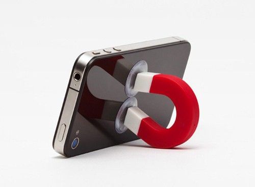 能吸住塑料的磁鐵？全新iPhone4支架